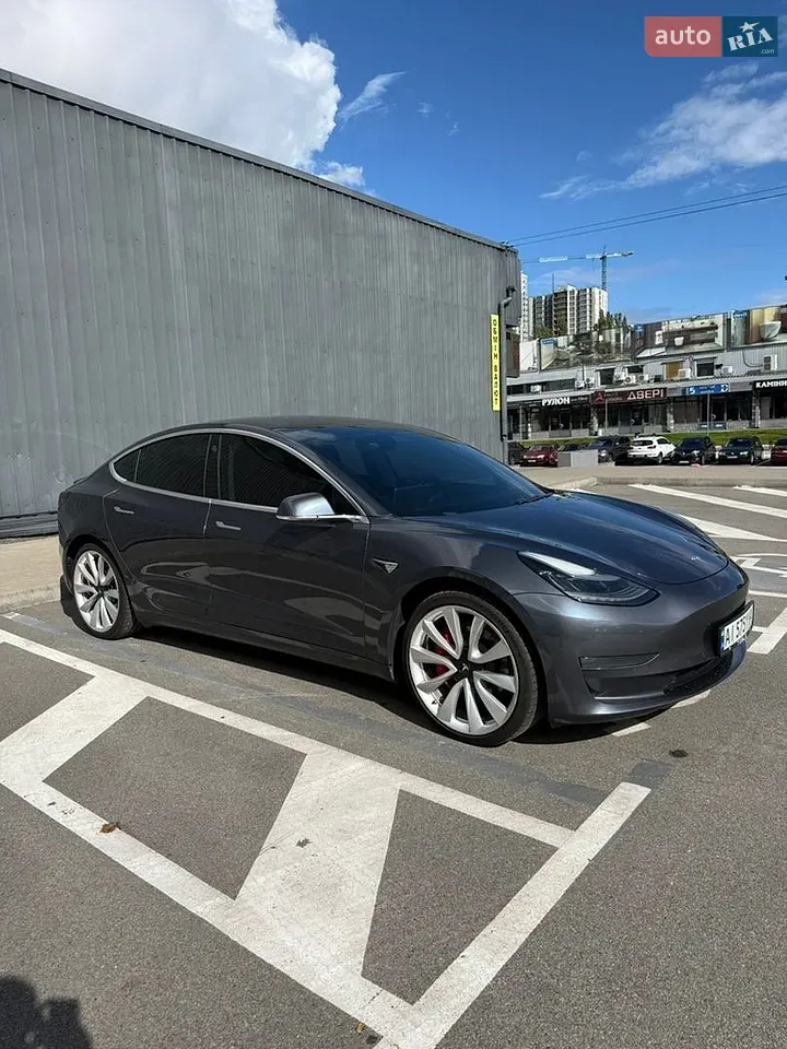 Tesla Model 3