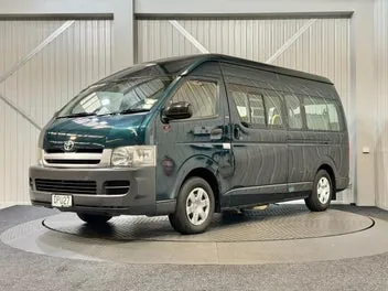 Toyota Hiace 2006 photo 4