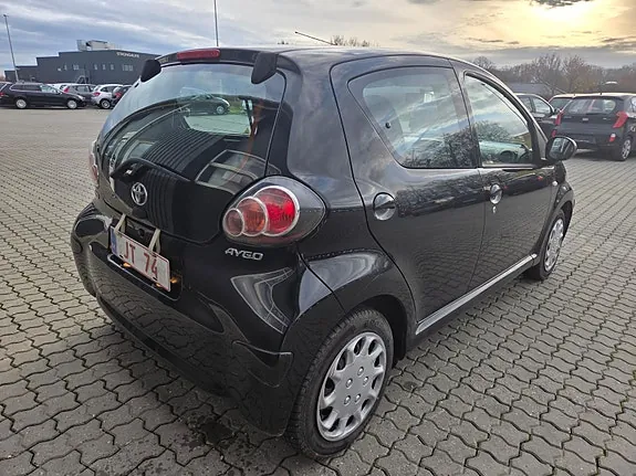 Toyota Aygo 2009 photo 4