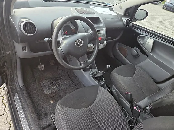 Toyota Aygo 2009 photo 3