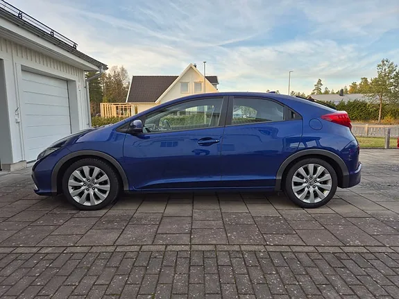 Honda Civic 2012 photo 2