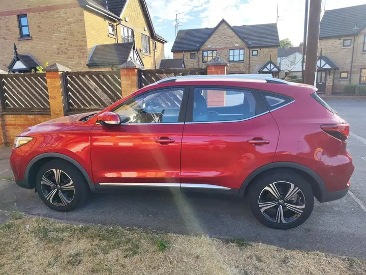 MG Mg Zs 2020 photo 3