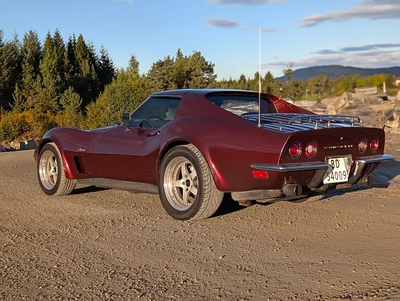 Chevrolet Corvette 1973 photo 3
