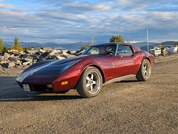 Chevrolet Corvette 1973 photo 4