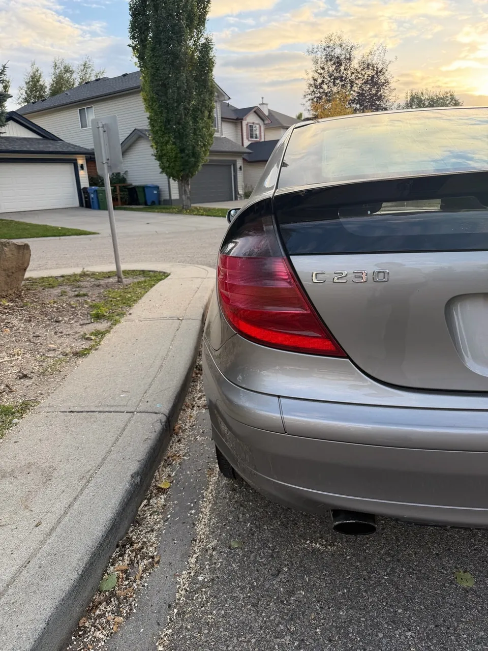 Mercedes-Benz C-Class 2004 photo 3