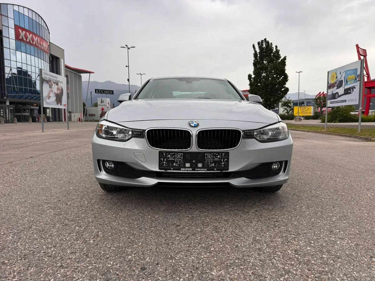 BMW 3 Series 2014 photo 2