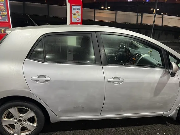 Toyota Auris 2008 photo 4