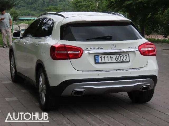 Mercedes-Benz Gla 2016 photo 4