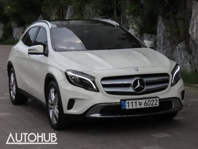 Mercedes-Benz Gla 2016 photo 2