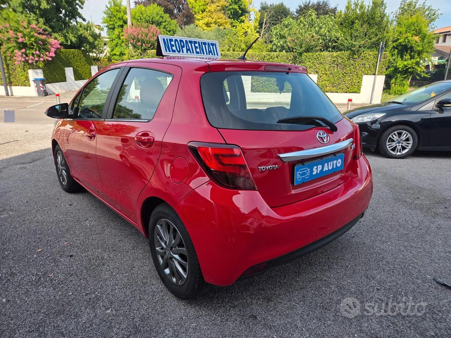 Toyota Yaris 2016 photo 2