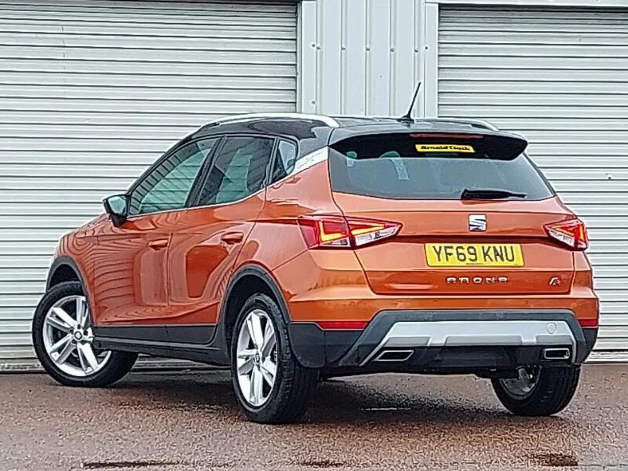 Seat Arona 2019 photo 2