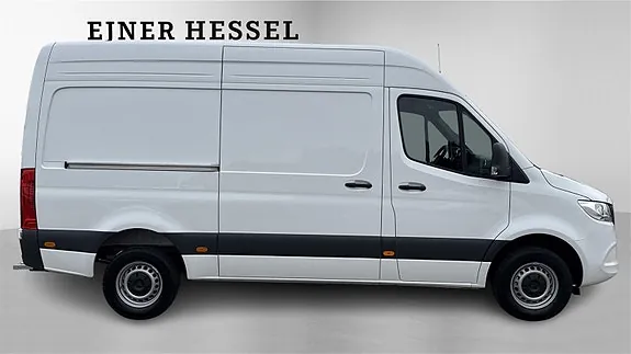 Mercedes-Benz Sprinter 2025 photo 3