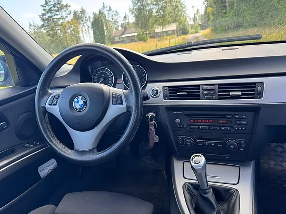 BMW 325I 2005 photo 5