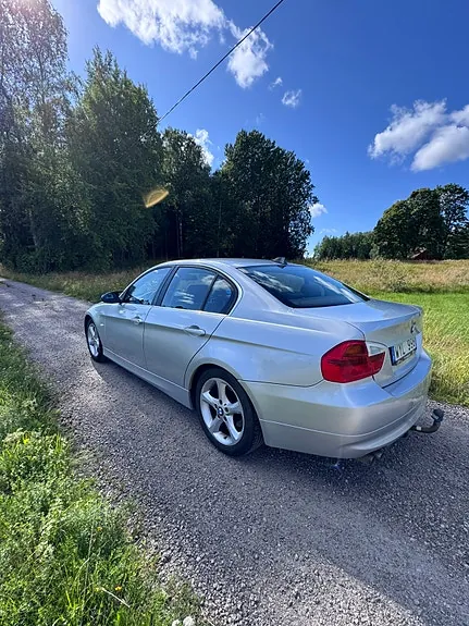BMW 325I 2005 photo 4
