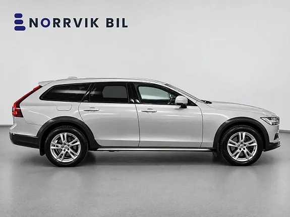 Volvo V90 Cross Country 2021 photo 3