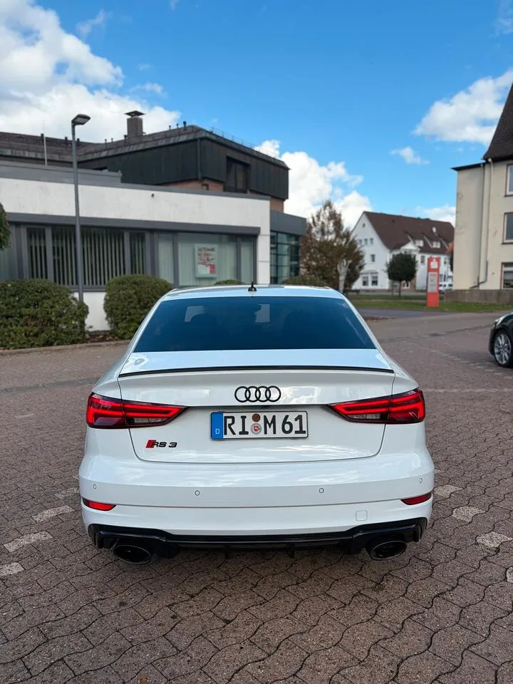 Audi Rs3