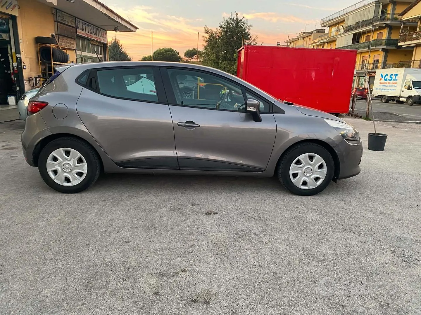 Renault Clio 2015 photo 5
