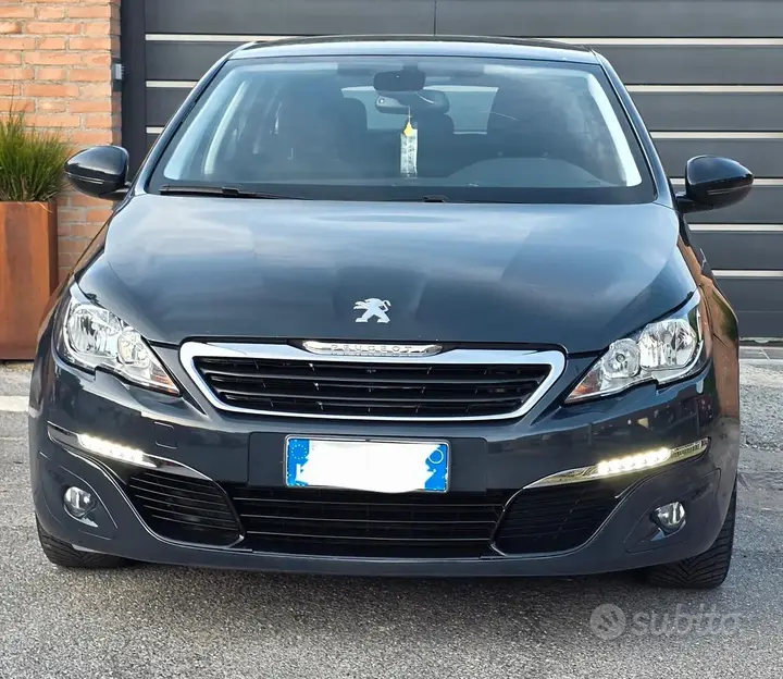Peugeot 308 2018 photo 2