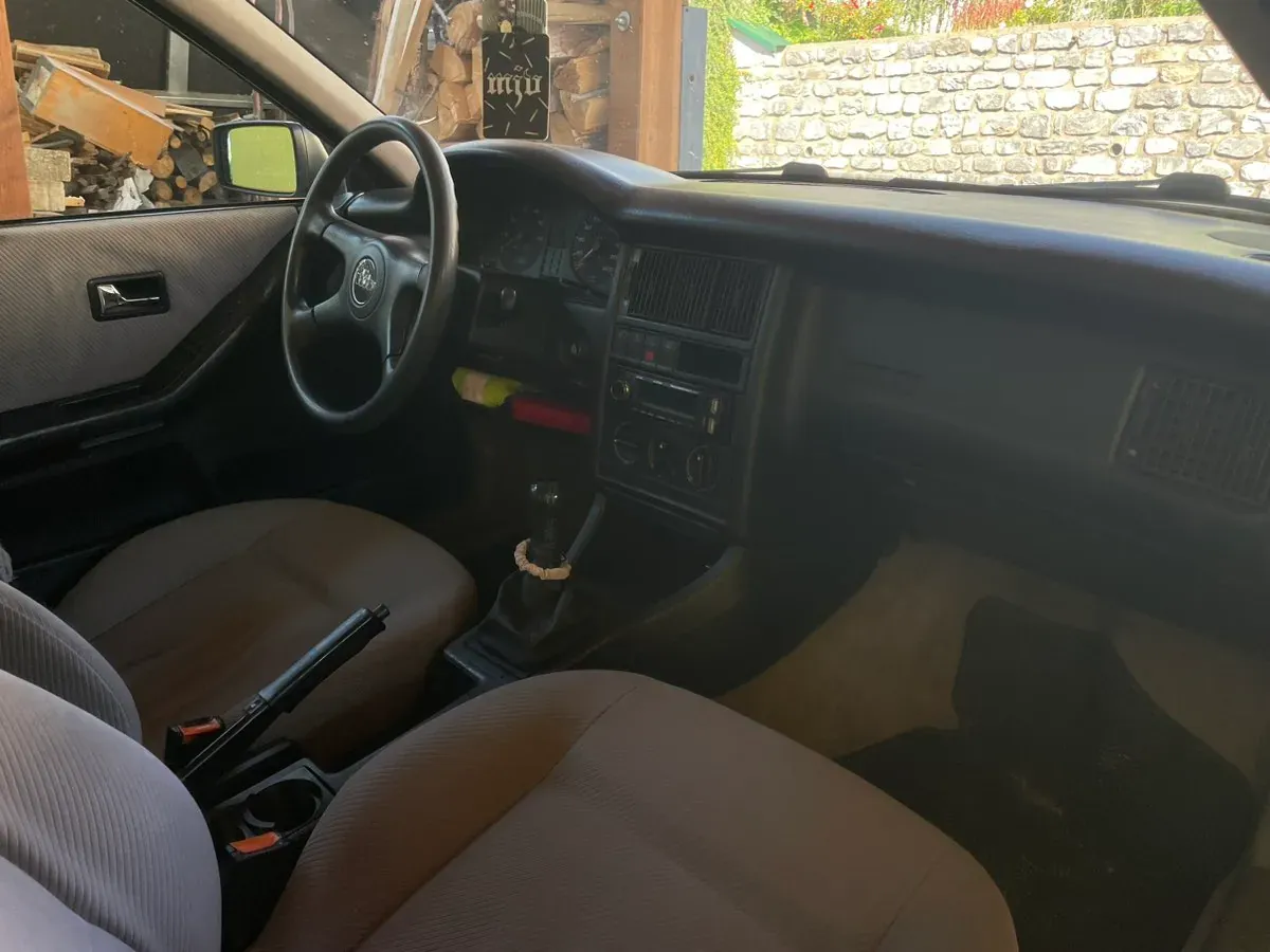 Audi 80 1993 photo 3