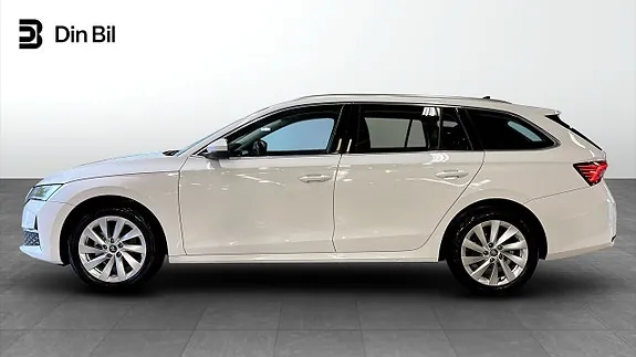 Skoda Octavia 2025 photo 2