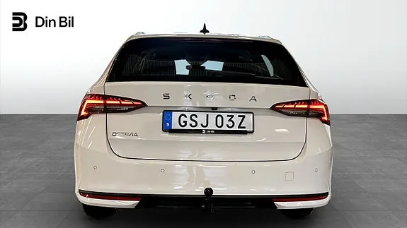 Skoda Octavia 2025 photo 5