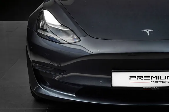 Tesla Model 3 2021 photo 4