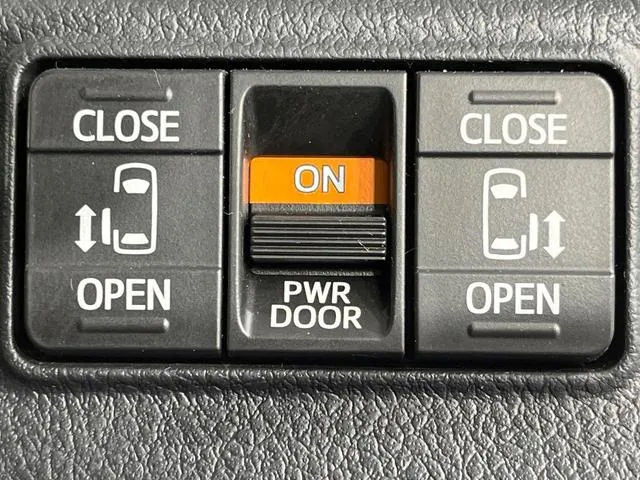 Toyota Sienna 2016 photo 4