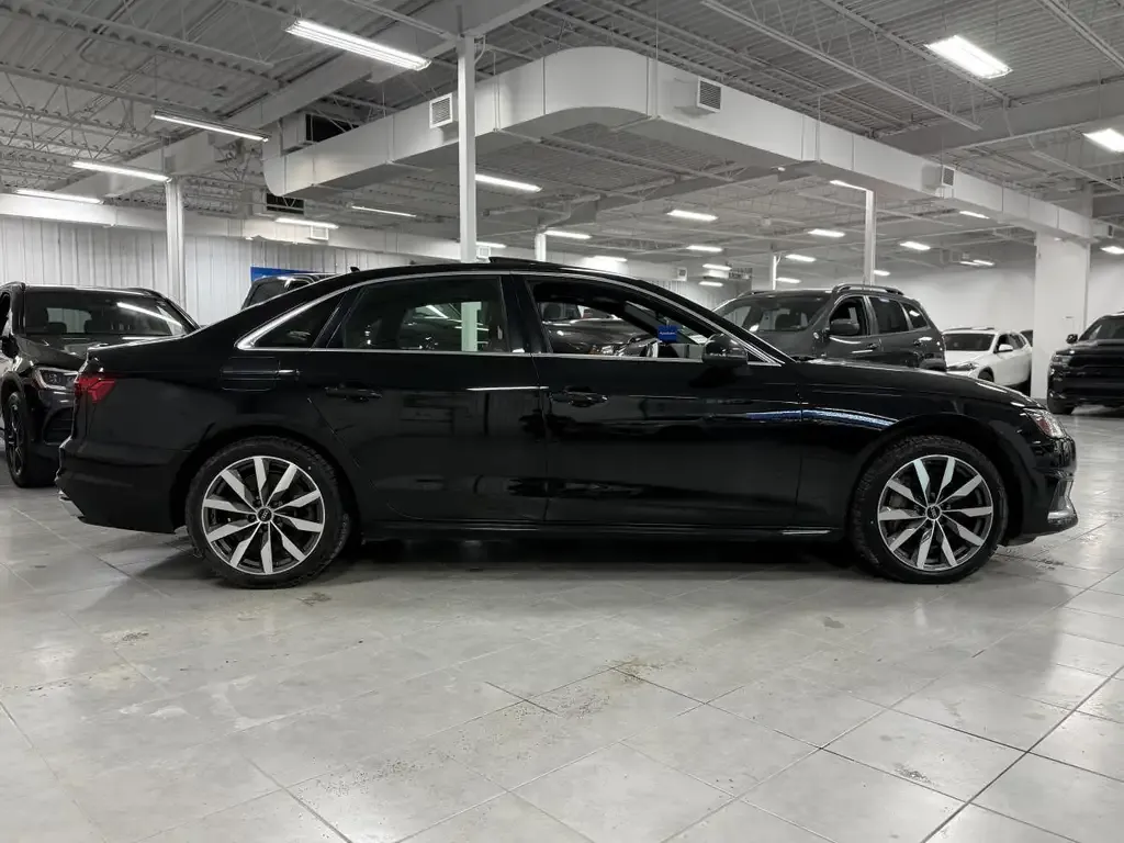 Audi A4 2021 photo 4