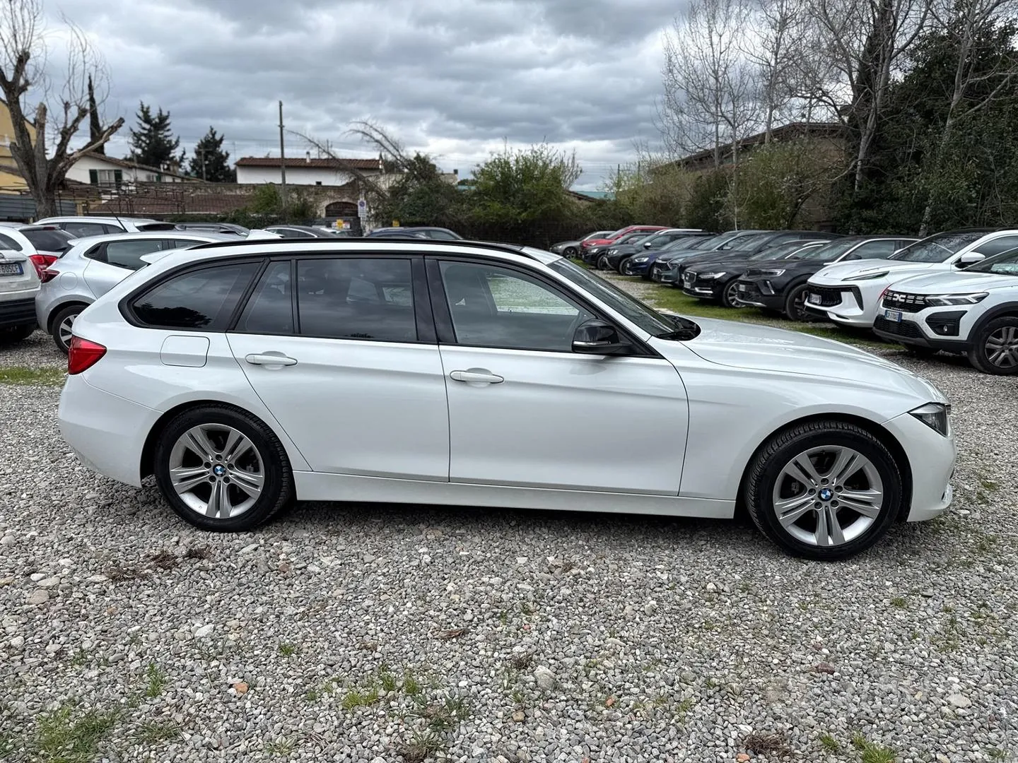 BMW 3 Series 2013 photo 2