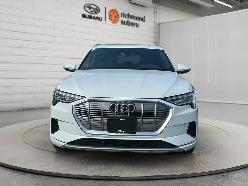Audi E-Tron 2019 photo 2
