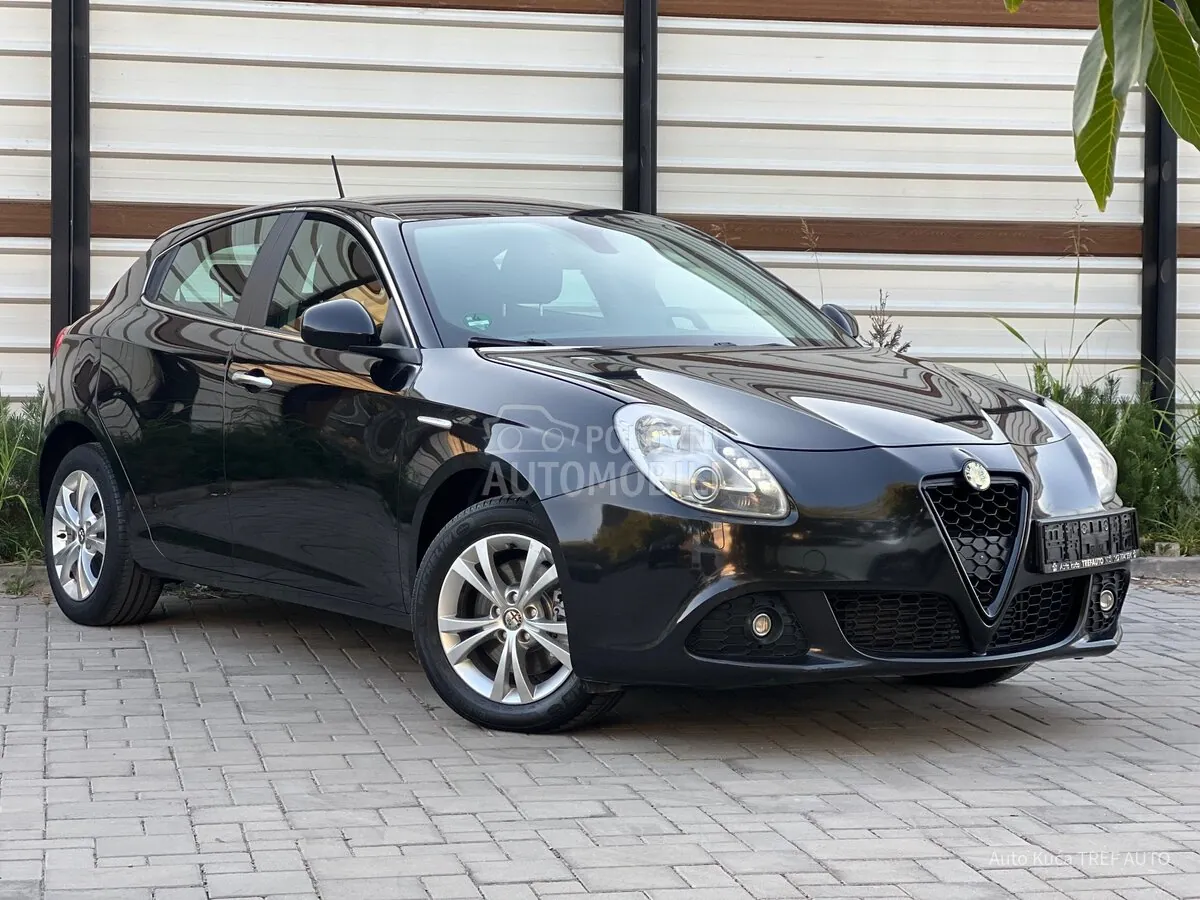 Alfa Romeo Giulietta 2011 photo 3