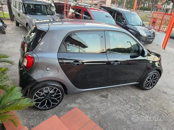 Smart Forfour 2016 photo 4