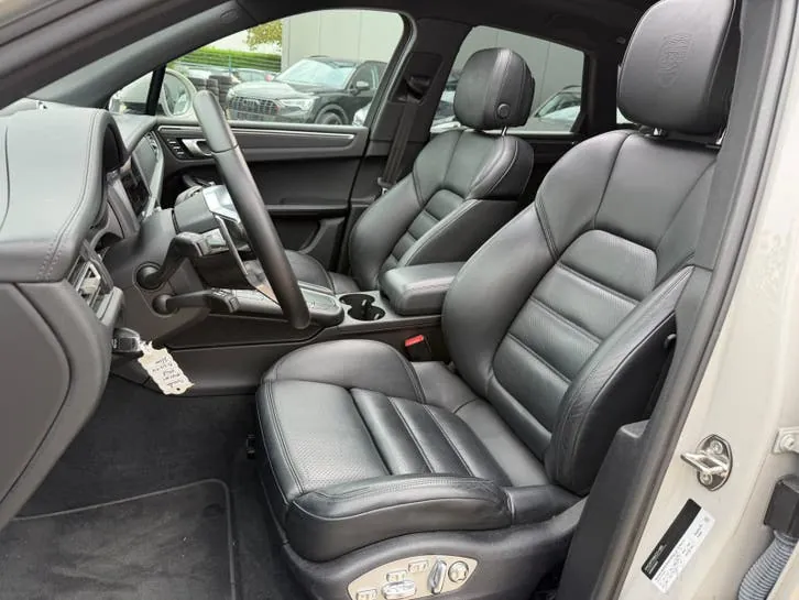 Porsche Macan 2021 photo 3