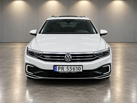 Volkswagen Passat 2020 photo 2
