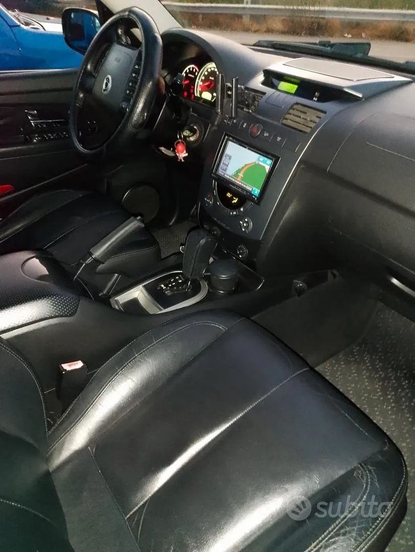 KG Mobility Rexton 2009 photo 3