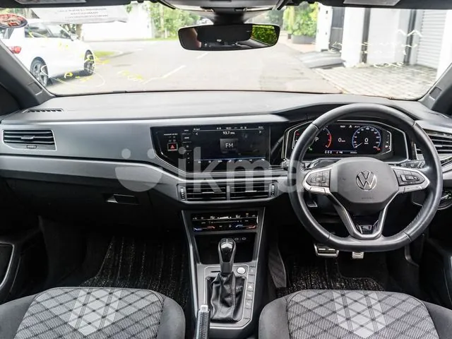 Volkswagen Polo 2023 photo 3