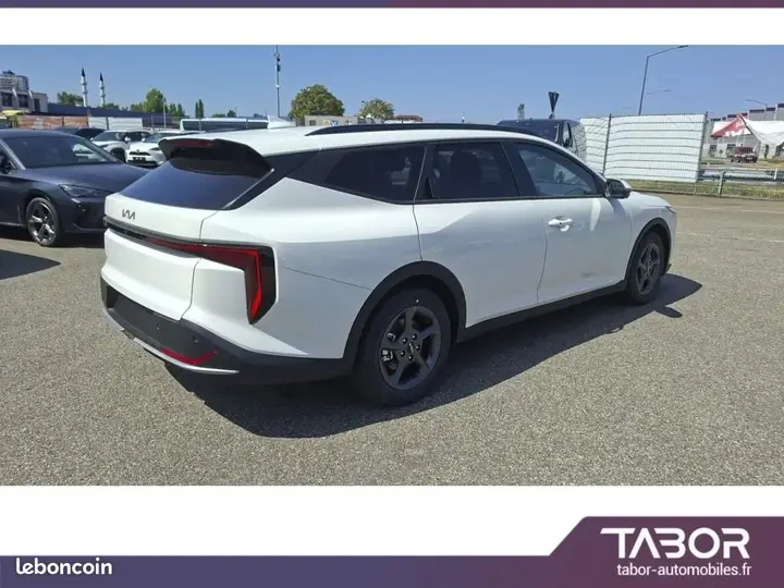 Kia K4 2026 photo 3
