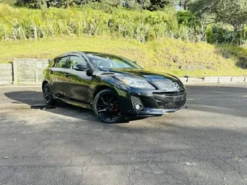 Mazda Axela 2012 photo 2