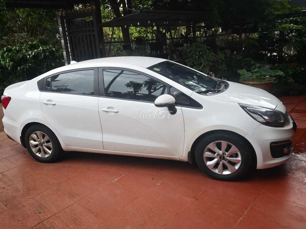 Kia Rio 2015 photo 2