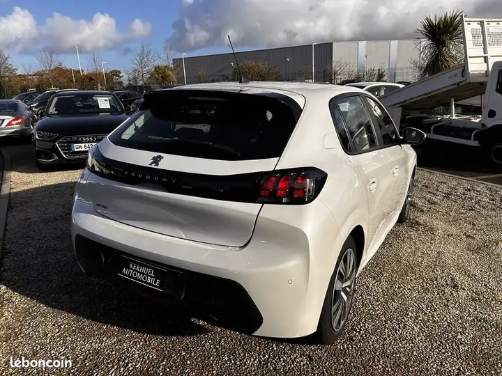 Peugeot 208 2020 photo 5