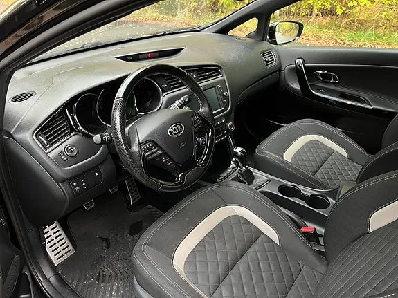 Kia Ceed 2018 photo 3