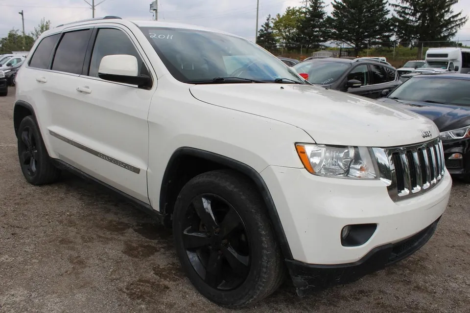 Jeep Grand Cherokee 2011 photo 2