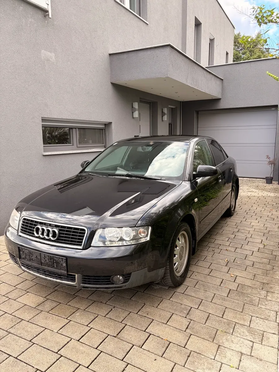Audi A4 2002 photo 3