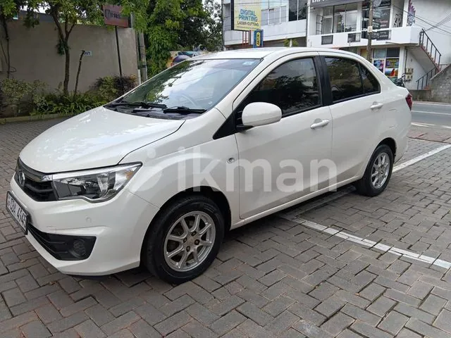 Perodua Bezza 2018 photo 2