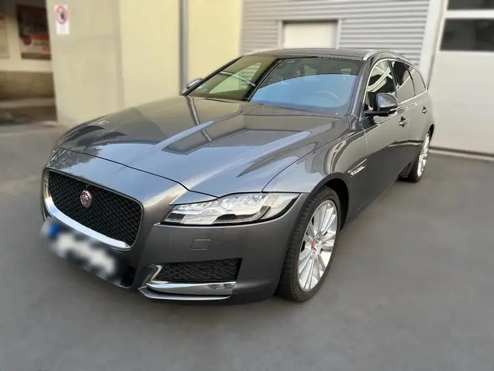 Jaguar Xf