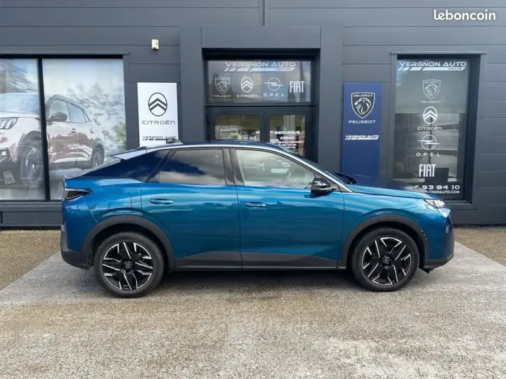 Peugeot 3008 2024 photo 2