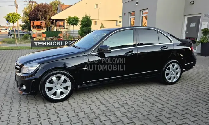 Mercedes-Benz C 220 2009 photo 3