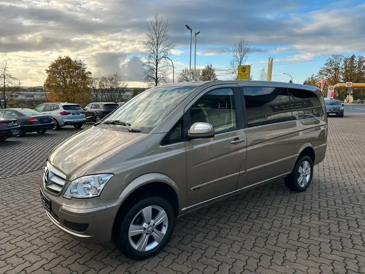Mercedes-Benz Viano
