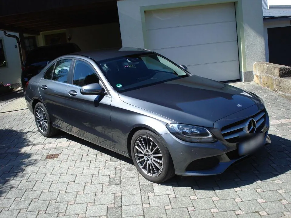 Mercedes-Benz C 220 D
