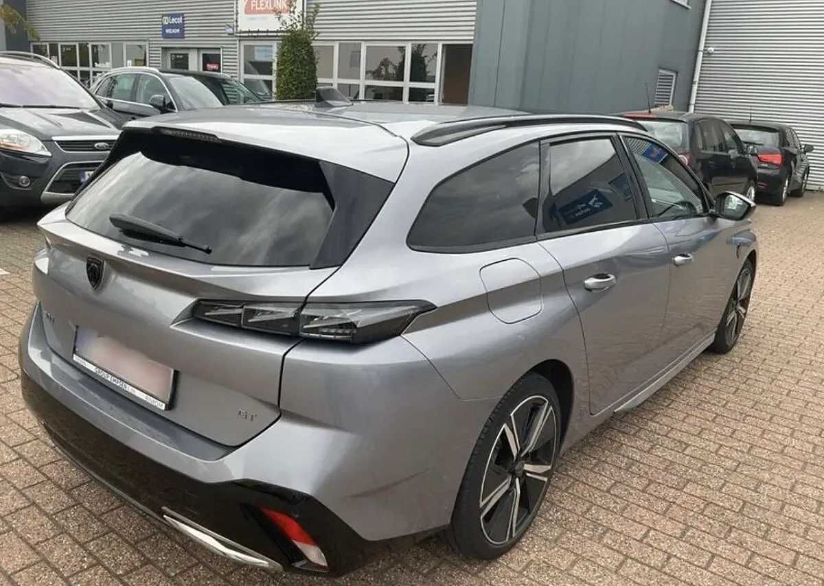 Peugeot 308 2022 photo 3